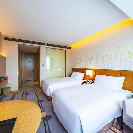 Holiday Inn Shaoguan Downtown By Ihg Exterior foto