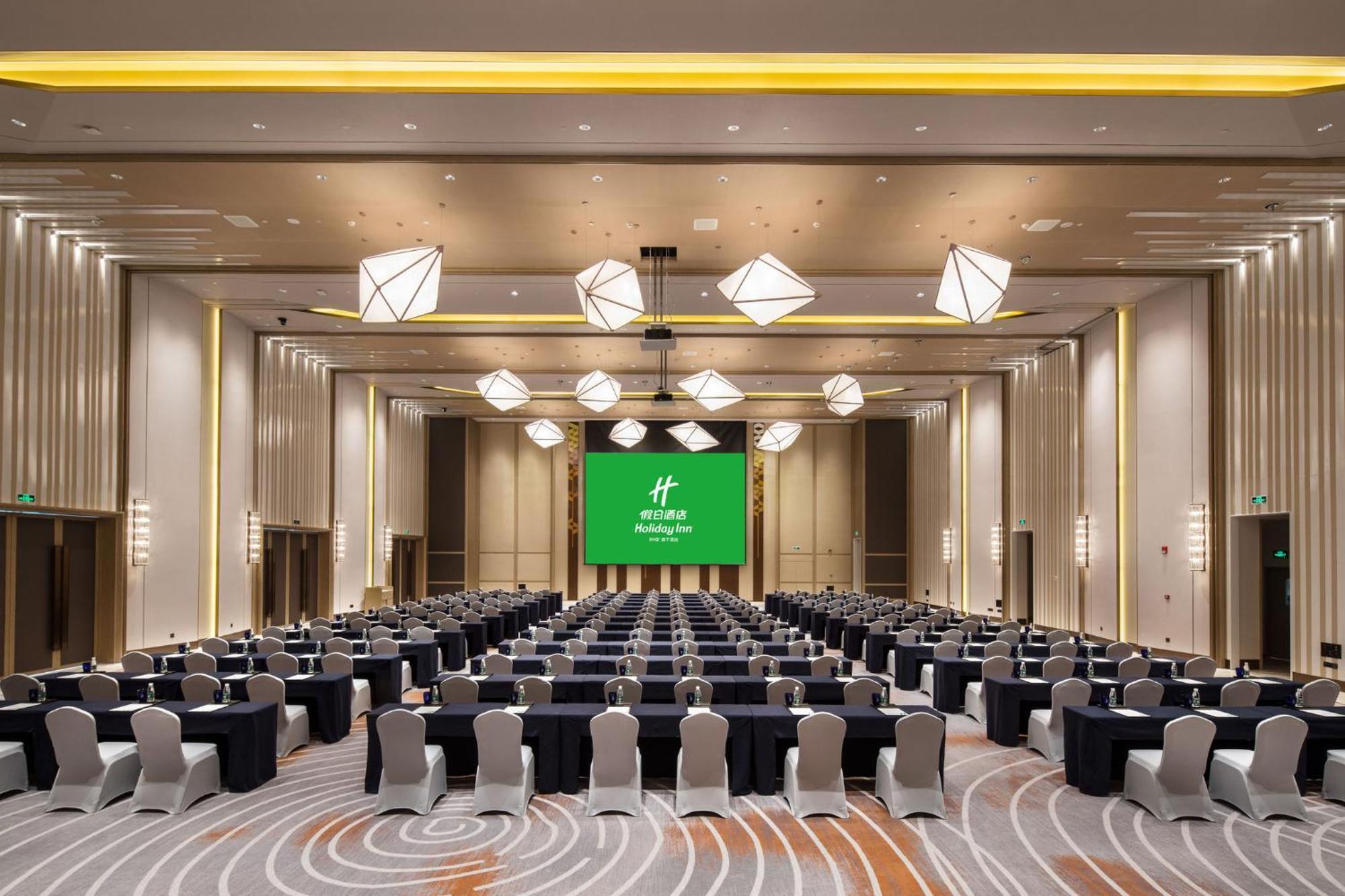 Holiday Inn Shaoguan Downtown By Ihg Exterior foto